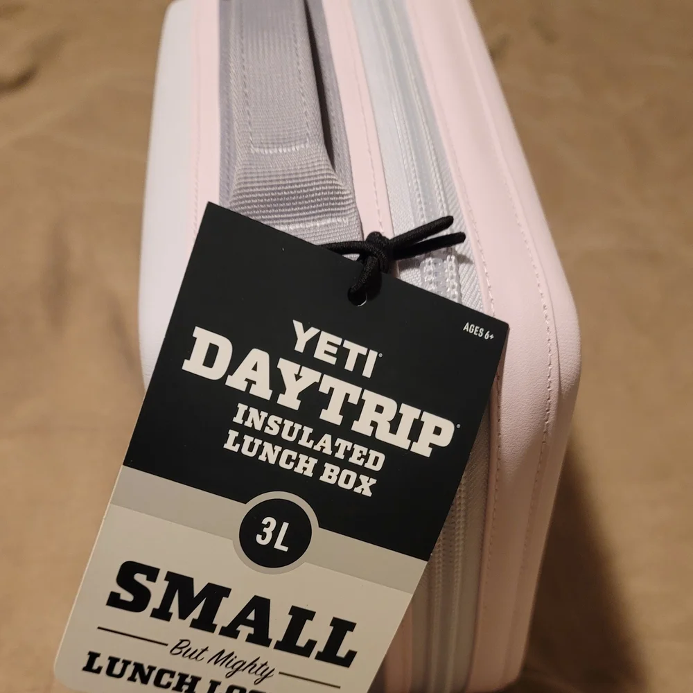 YETI Soft Blush Carry Case - Picture 2 of 11